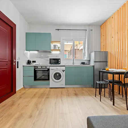 Carina Apartment *